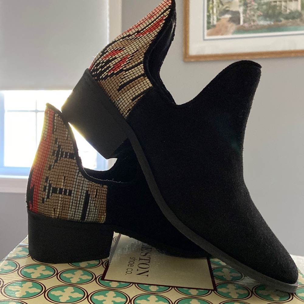 Black Charleston Shoe Company Booties with stitched detailing. Size 7/Size 38